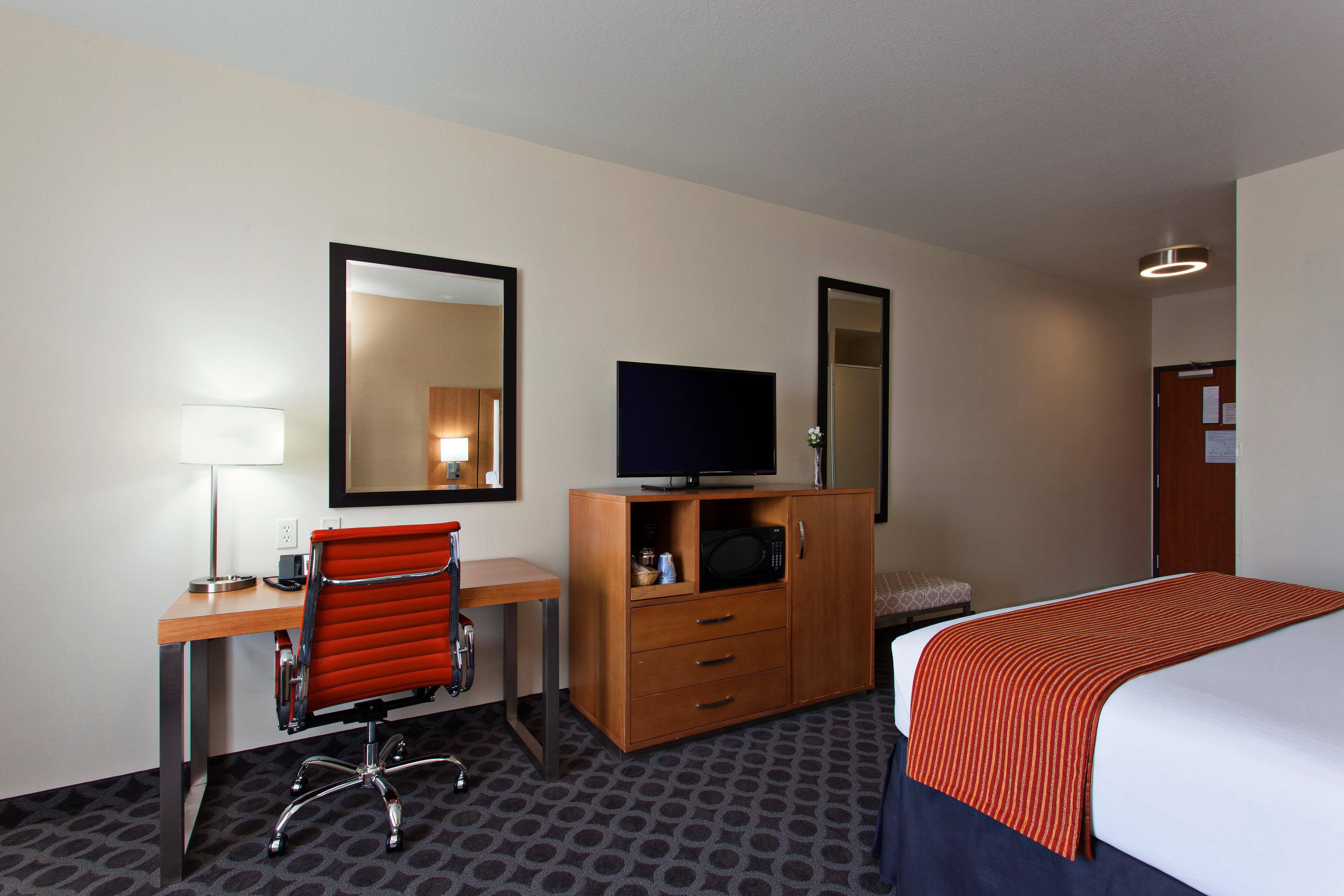 Holiday Inn Express North Hollywood - Burbank Area By Ihg Los Angeles Exterior foto
