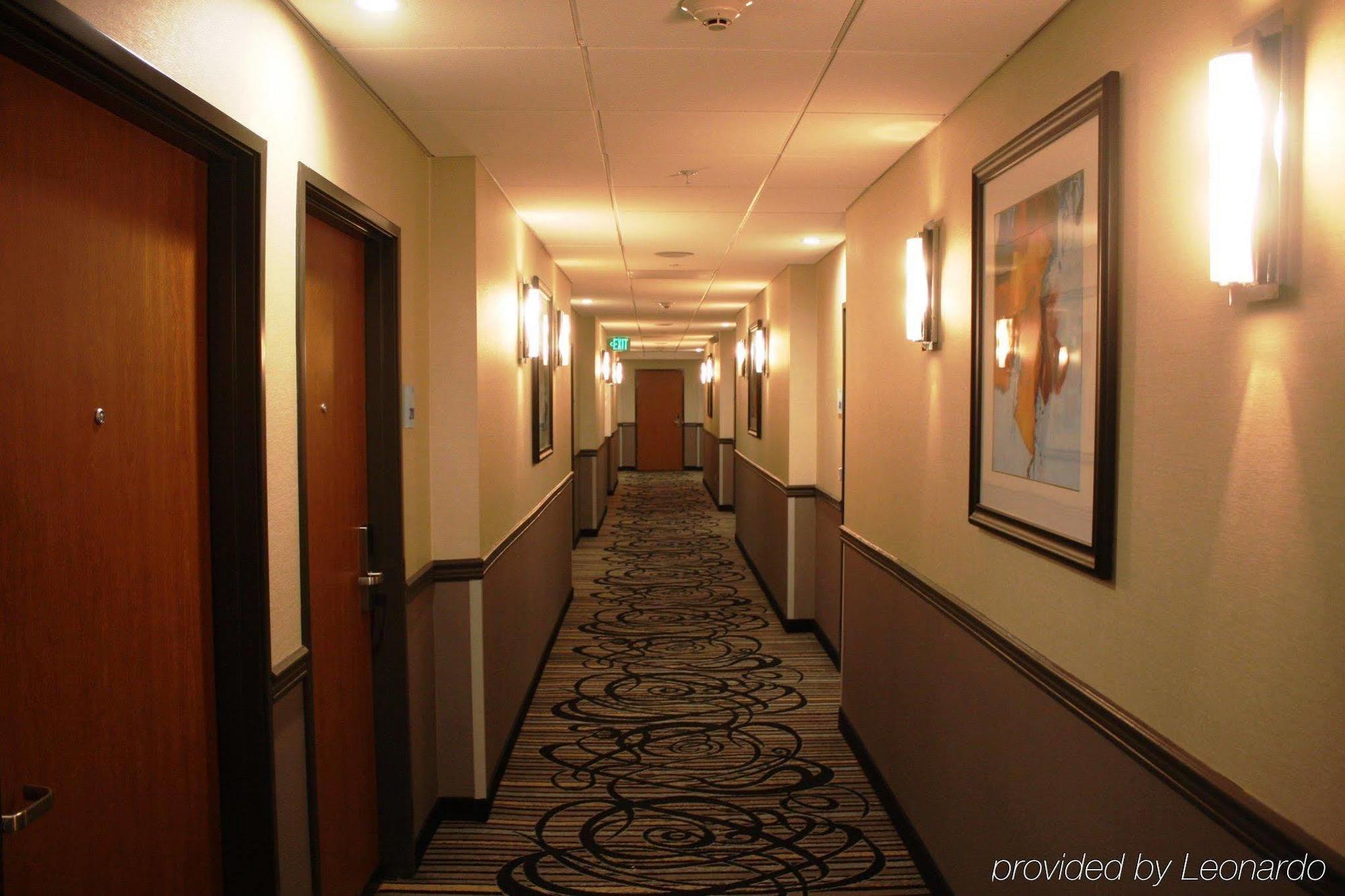 Holiday Inn Express North Hollywood - Burbank Area By Ihg Los Angeles Exterior foto